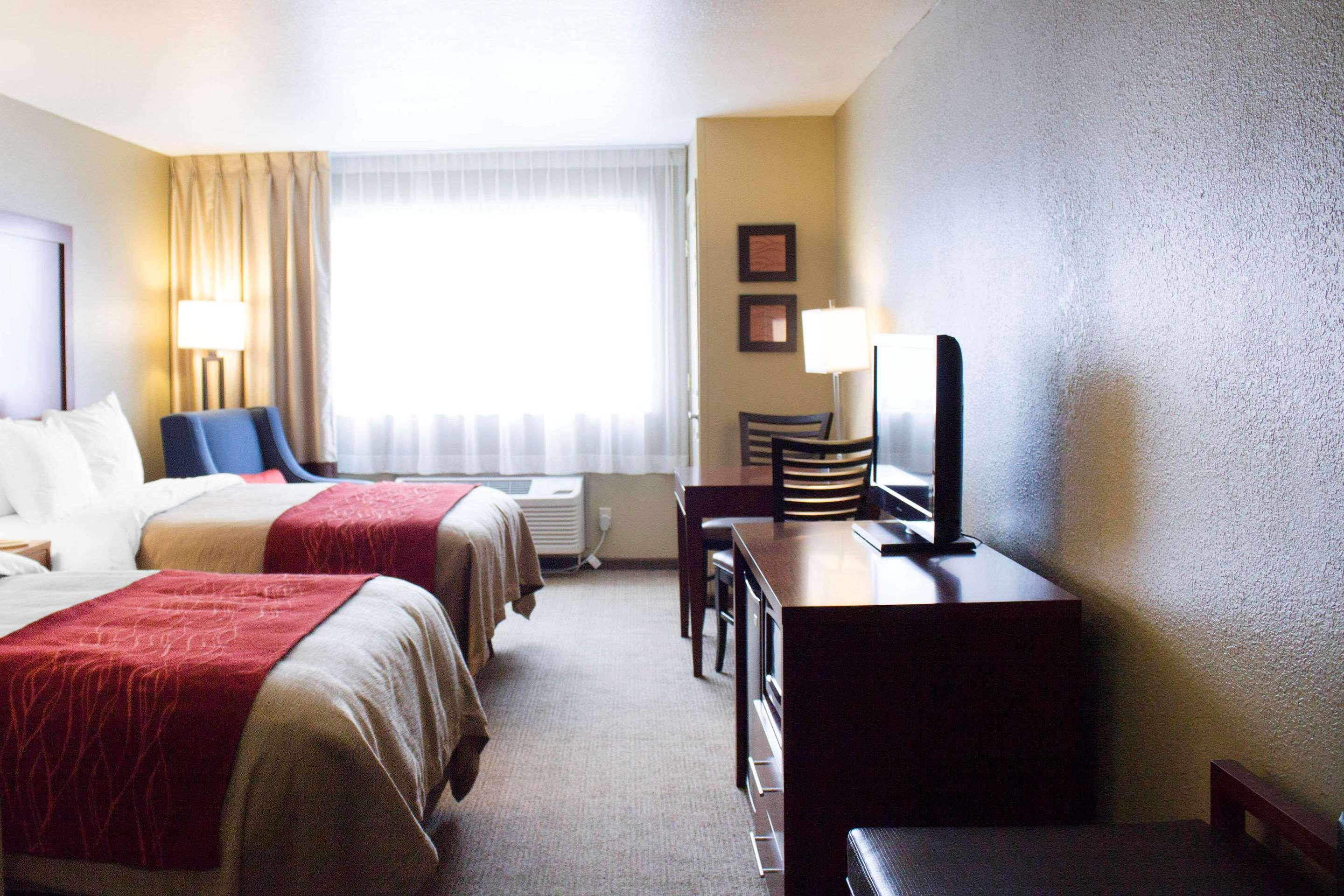 Comfort Inn River'S Edge Huron Exterior foto