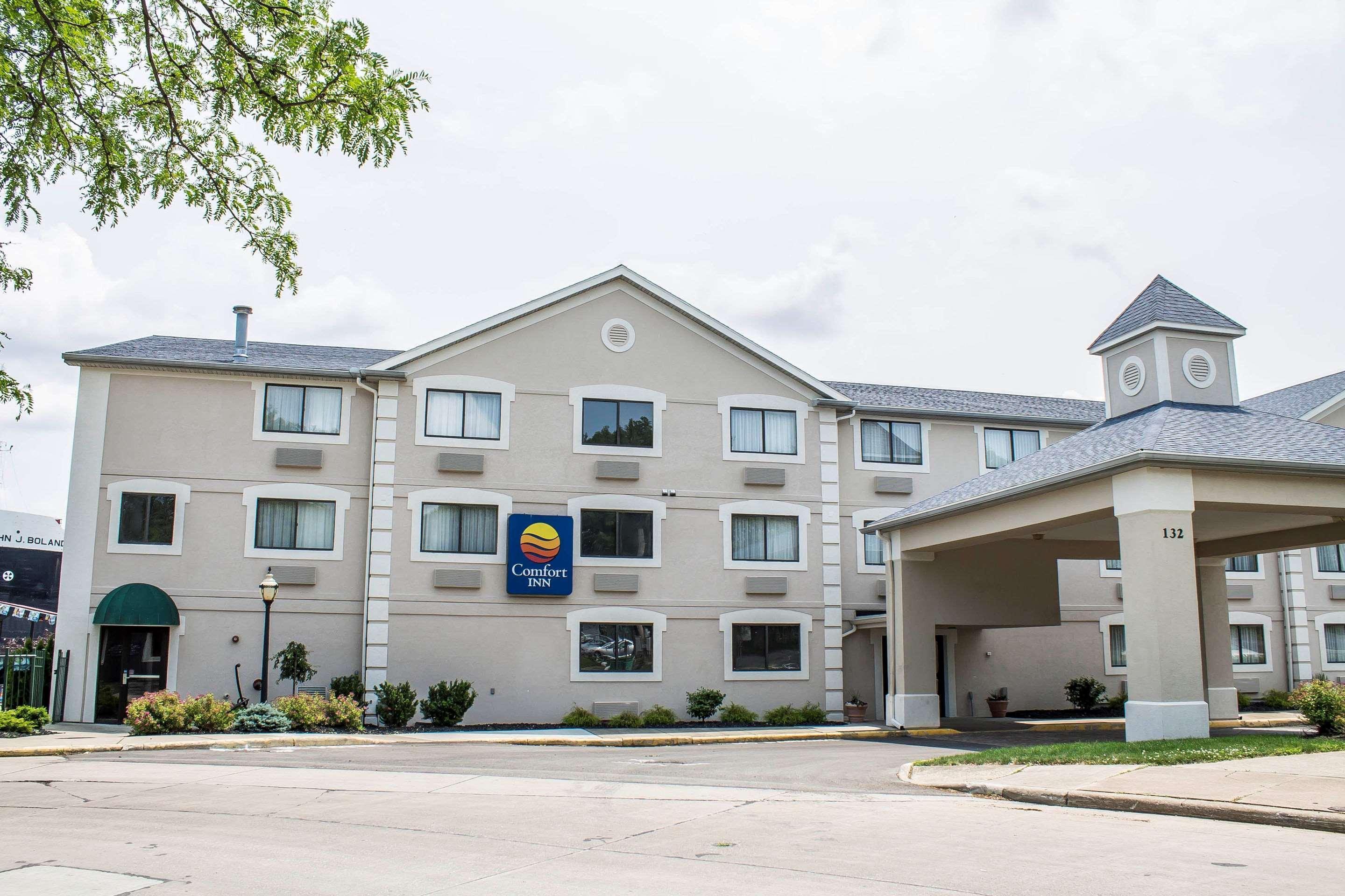 Comfort Inn River'S Edge Huron Exterior foto